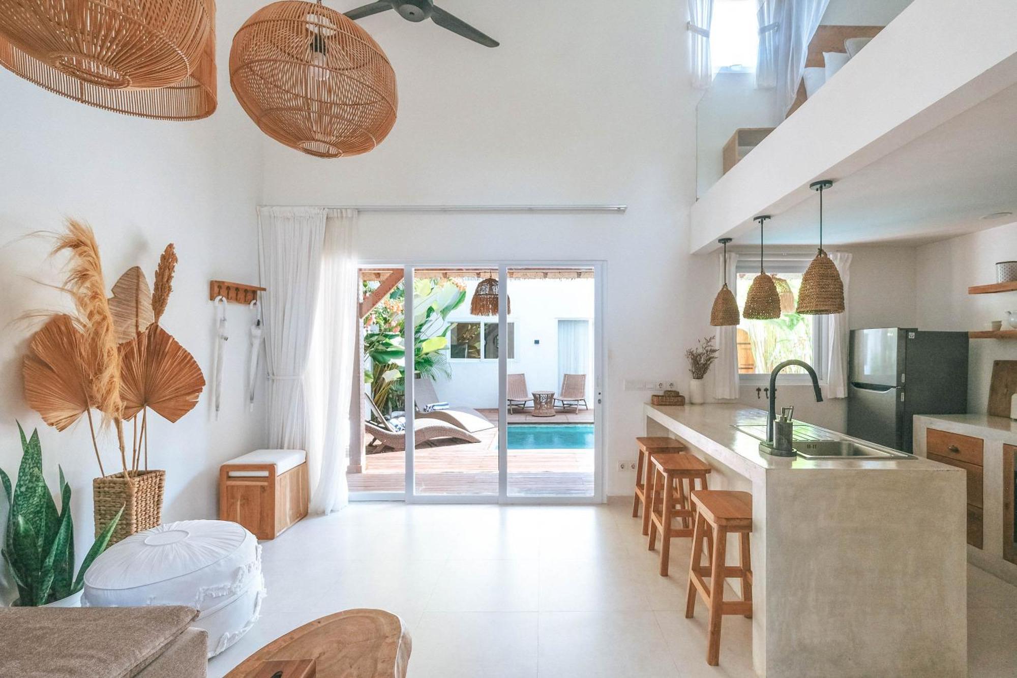 Sun & Moon Villa Canggu  Exterior photo