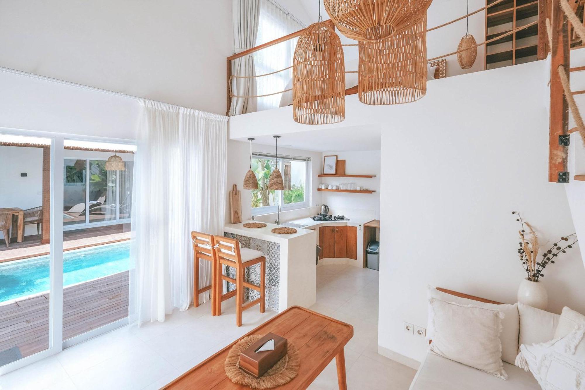 Sun & Moon Villa Canggu  Exterior photo